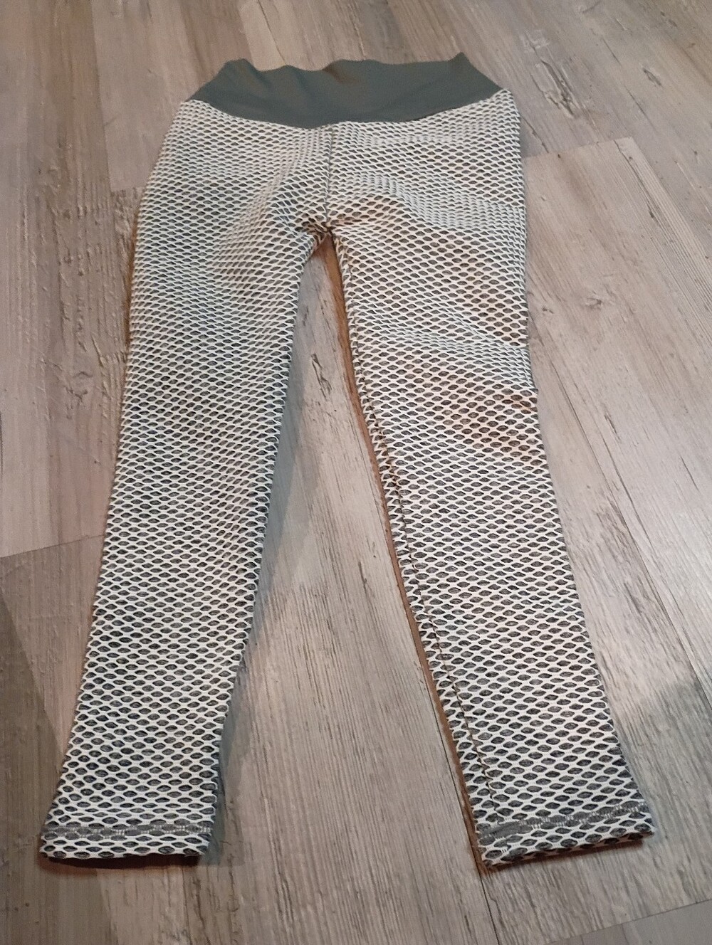 Crop - Picture 2 of 4